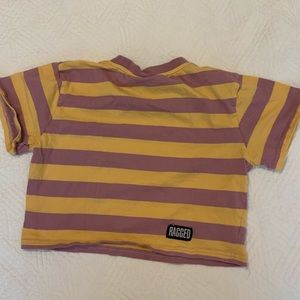 Ragged, never use no tag. size M.